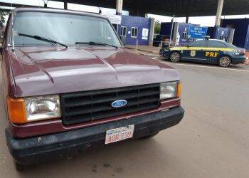 PRF prende homem e recupera veículo roubado em 1994