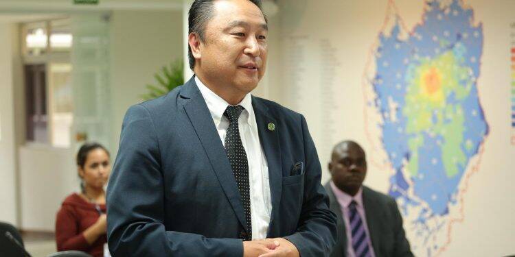 Conselheiro do CRM fala sobre médicos formados no exterior