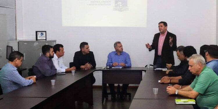 “Turismo representa empregos, renda e desenvolvimento para Foz”, defende Chico Brasileiro