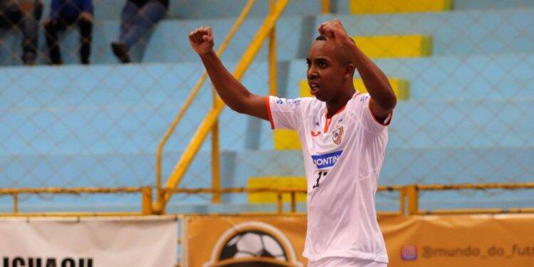 Carlos Barbosa vence o Cerro Portenho e decide a final da Copa Mundo do Futsal