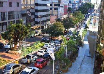 Pelo menos 1000 lojas fecharam as portas em Ciudad del Este em um ano