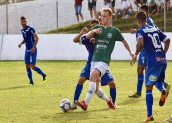 Foz FC larga mal no Brasileiro da série D