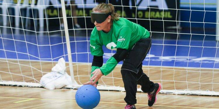 Times iniciam batalha pelo título da etapa Sul de Goalball em Foz do Iguaçu