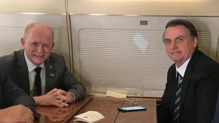 Vermelho apresenta projeto de reabertura da Estrada do Colono à Bolsonaro