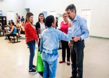 Bobato inicia visitas às unidades de saúde para ouvir demandas e apresentar nova equipe