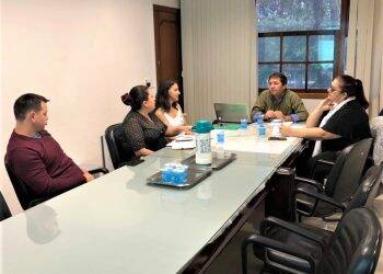 Professores municipais chegam a acordo de reajuste, mas protestam por retroativo