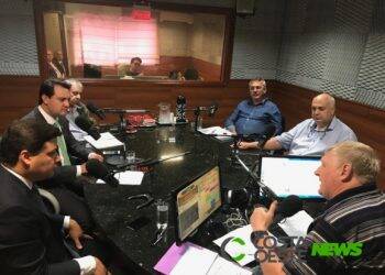 Ratinho Junior concede entrevista exclusiva à Rede Costa Oeste de Comunicação