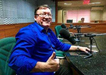 Vanderlei Galvão estreia programa de classificados na Rádio Cultura