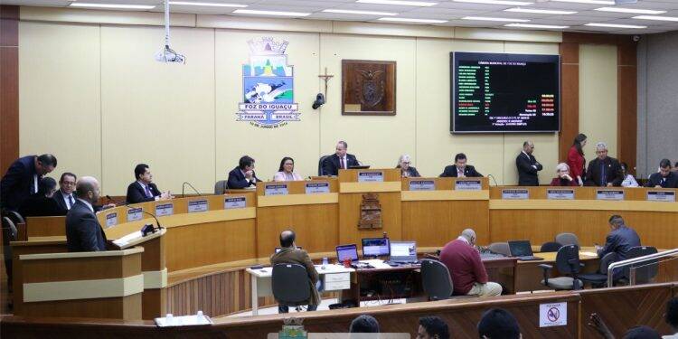 Emendas impositivas garantem mais de 100 obras em Foz