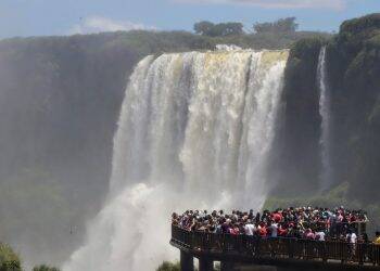Foz do Iguaçu espera dobrar número de turistas dos Estados Unidos