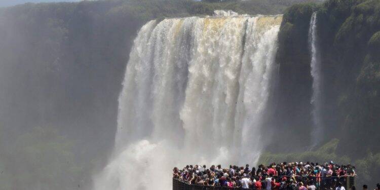 Foz do Iguaçu espera dobrar número de turistas dos Estados Unidos