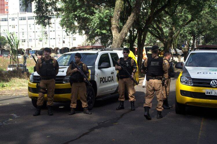 Rádio Cultura ouve versões de polícia e manifestantes do confronto ocorrido no TTU