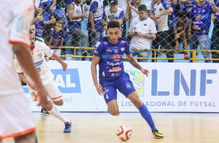 Carlos Barbosa vence Foz Cataratas