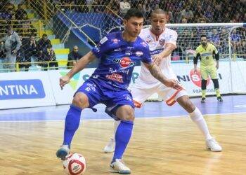 Carlos Barbosa vence Foz Cataratas