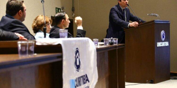 Moro confirma centro integrado de segurança em Foz do Iguaçu até o fim do ano