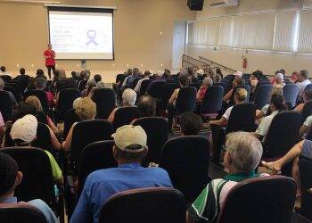 Em Missal, pesquisadores da Unila apresentam primeiros dados de pesquisa sobre câncer