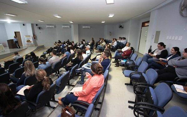 Biolabore auxilia em conferência sobre segurança alimentar em nove municípios da região