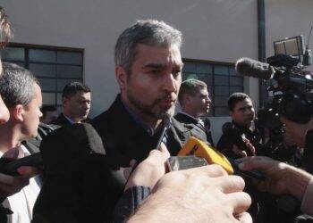 Mario Abdo pretende aumentar cota de compras na fronteira