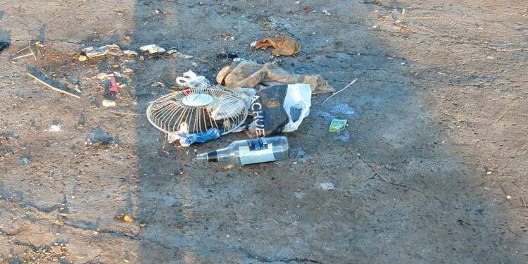 Lixo continua no Charrua após uma semana do término da Fartal