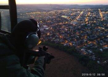 Polícia Civil cumpre mandados de prisão e busca e apreensão em Foz e São Miguel