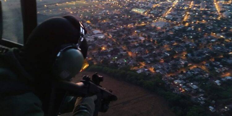 Polícia Civil cumpre mandados de prisão e busca e apreensão em Foz e São Miguel