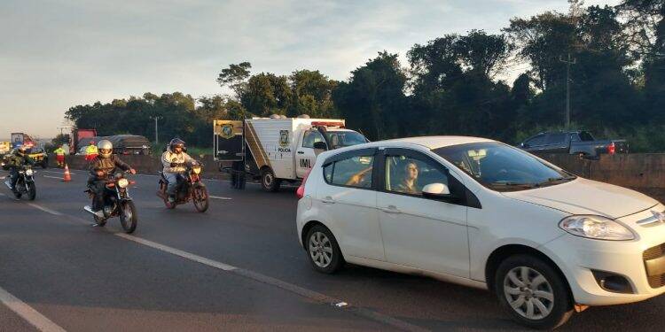 Homem morre atropelado na BR 277, em Foz do Iguaçu