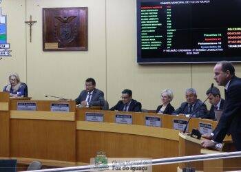 Vereadores cobram que prefeito cumpra emendas impositivas