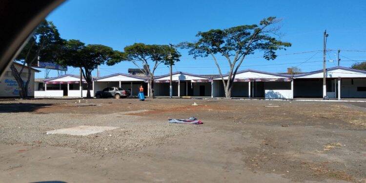 Após denúncia, prefeitura manda limpar Charrua