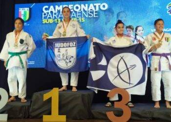 Foz comemora titulo Paranaense no Judô