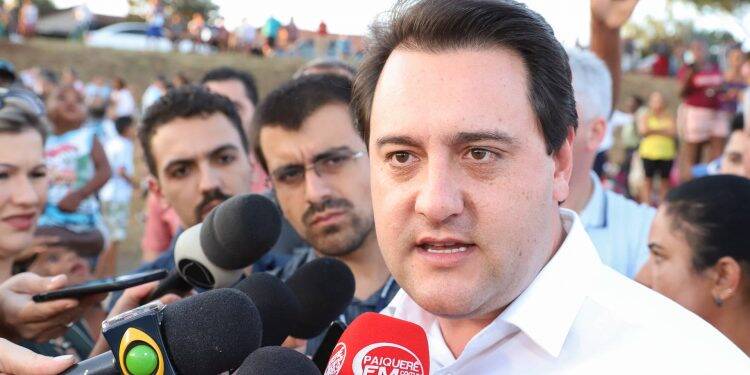 Governador diz não ter recursos para reajuste salarial do funcionalismo público