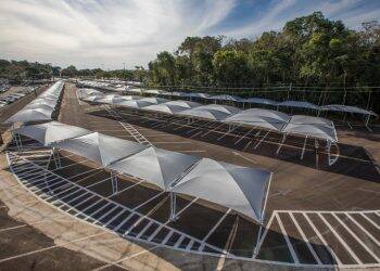 Estacionamento do Aeroporto de Foz Iguaçu ganha 250 vagas cobertas