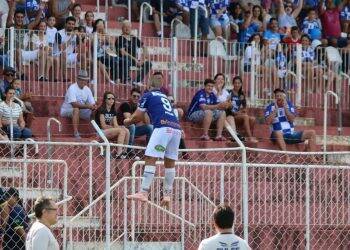 Diego Henrique e Vitor Nascimento no Azulão