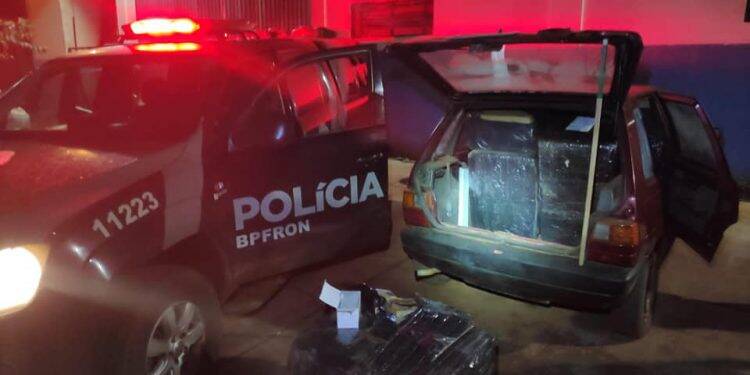 BPFRON apreende veículo carregado com contrabando em Foz do Iguaçu
