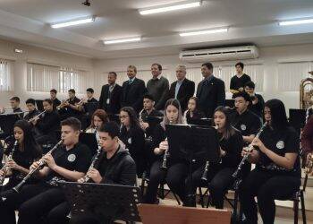 Diretor de Itaipu defende parcerias para proteger jovens em situação de risco social