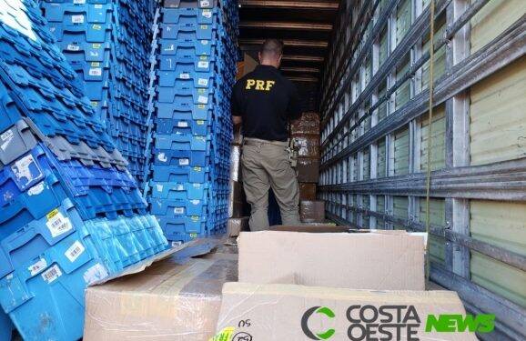 PRF apreende mercadorias do Paraguai em caminhão de medicamentos