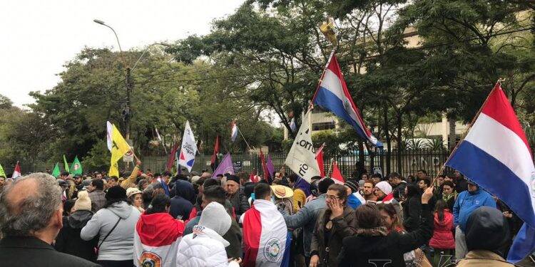 Paraguaios prometem ir às ruas nesta segunda-feira, 29, em todo o país contra novo acordo de Itaipu