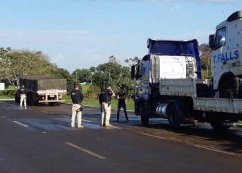 PRF apreende 26 veículos irregulares durante a Operação Cruze Seguro