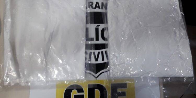 Homem é preso na rodoviária com quase 1 kg de cocaína