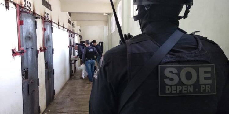 Operação do Gaeco cumpre 108 mandados de prisão nesta quarta-feira em várias cidades do Paraná