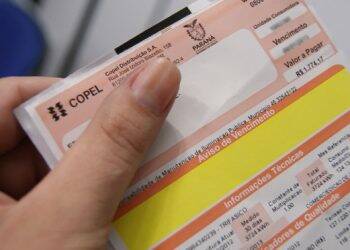 Preço da energia sobe 4 reais a cada 100 quilowatts-hora a partir de agosto