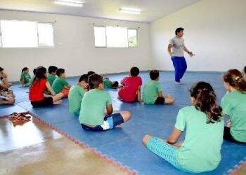 Começam as colônias de férias nos centros de convivência