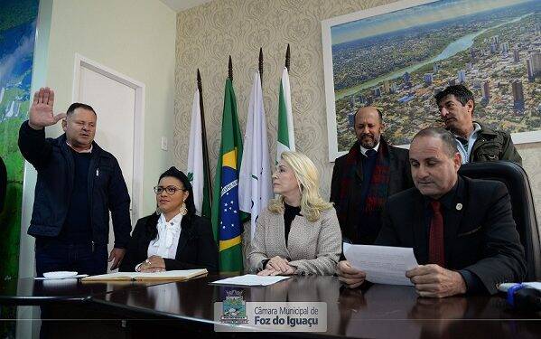 Marino Garcia tomou posse como Vereador nesta sexta, 05