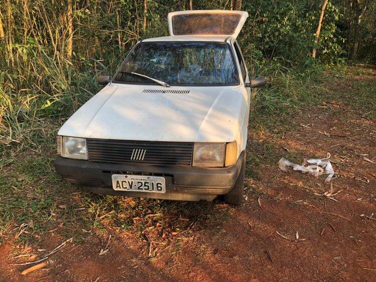 Dois homens são presos  com mercadorias contrabandeadas