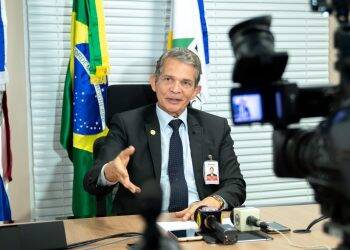 Há seis meses no cargo, Silva e Luna criou uma nova Itaipu