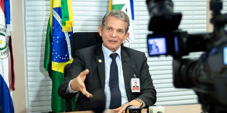 Há seis meses no cargo, Silva e Luna criou uma nova Itaipu