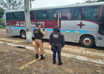 Ônibus carregado de mercadoria ilegal é apreendido pelo BPFRON em Foz