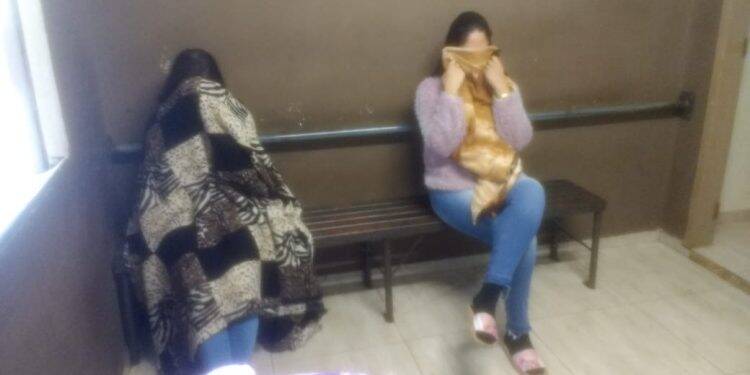 Jovens são presas com droga em ônibus da linha Foz/Curitiba