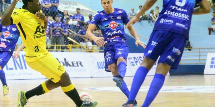 Foz Cataratas goleia e garante classificação na Liga Nacional