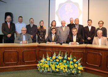 Engenheiros, arquitetos e agrônomos participam de evento em foz