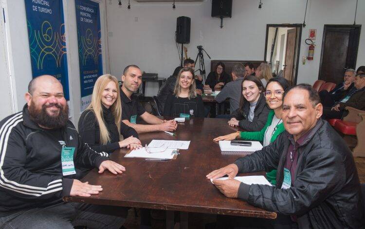 Empresários debatem propostas para o turismo em pré-conferência nesta terça-feira